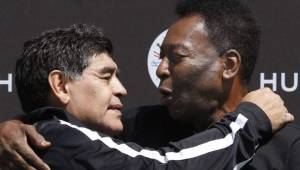 'Siempre te apoyaré', le dice Pelé a Diego Maradona en su cumpleaños 60.