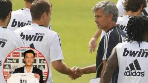 Mourinho le recomendó a Van Der Vaart salir del Real Madrid porque ya tenía planeado el fichaje de Ozil.