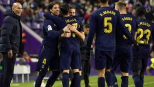 Real Madrid se despega a tres puntos del Barcelona y ahora suma 46 en la Liga Española.