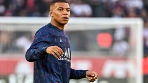 Cambio radical en su futuro. Mbappé jugará la temporada 2021-22 con el París Saint Germain.