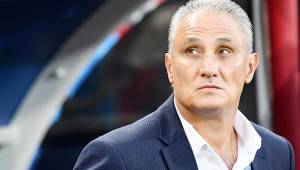 Tite, entrenador de Brasil, busca llevar al equipo a ganar su sexto título Mundial. Foto AFP