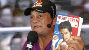 La leyenda del boxeo panameña, Roberto 'Mano de Piedra' Durán ha sido hospitalizado en Panamá tras confirmar que dio positivo de coronavirus.