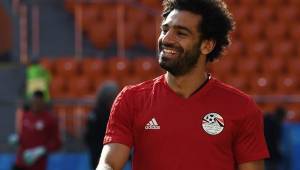 Salah apunta para estar contra Uruguay en su debut en el Mundial de Rusia 2018.
