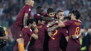 Los jugadores de la Roma celebrando el triunfo sobre la Juventus.
