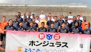 La selección olímpica hondureña es bien recibida en Kamitonda, Japón.