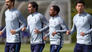 Raúl Gonzalez con 40 años se entrenó con jugadores del Tottenham mostrando su gran estado de forma.