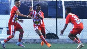 El Vida celebró en Tegucigalpa tras vencer al Olimpia en lanzamientos de penales y se corona campeón del torneo de reservas.