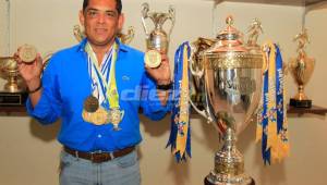 Rolin ha ganado siete campeonatos de liga y dos trofeos de copa, durante los 19 años en el equipo. Fotos Moisés Valenzuela