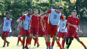 El Real España se enfrenta este domingo al Olimpia en el juego con el que se cierra la jornada 12 del campeonato Apertura. Foto Delmer Martínez