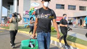 El 'Choco' Lozano arribó junto a Elis para completar la Selección de Honduras y le dejó un mensaje a los compatriotas que sufren el paso de Eta. Fotos David Romero