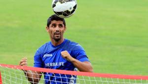 El delantero brasileño Israel Silva se encuentra entrenando con el Motagua para ponerse en forma. Confirma que buscará equipo en Honduras.