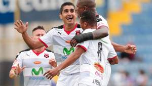 El mediocampista Jorge Claros fue titular en el Alajuela de Costa Rica y está con la Selección de Honduras para disputar la Copa Centroamericana de la UNCAF.