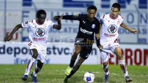 El Vida y Honduras Progreso se despacharon un aburrido partido sin goles en el Humberto Micheletti. Fotos Neptalí Romero