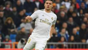 Luka Jovic se saltó la cuarentena del Real Madrid para poder estar en el cumpleaños de su novia.