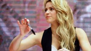 La cantante colombiana Shakira está teniendo problemas con su voz.