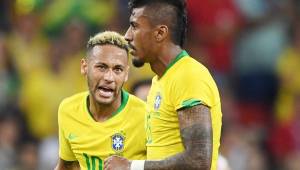 El brasileño Paulinho reclamó que en su país se le valora únicamente cuando anota goles con su selección. Foto AFP