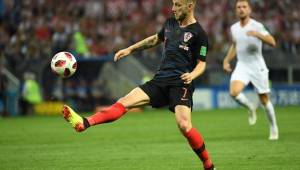 Ivan Rakitic busca hacer historia con la selección de Croacia.