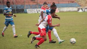 Victoria y Arsenal se enfrentan este domingo en Coxen Hole, Islas de la Bahía.