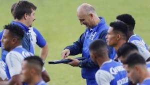 La Selección de Honduras se concentra desde este domingo en San Pedro Sula para preparar el partido frente a Costa Rica del jueves en el estadio Olímpico. Foto DIEZ