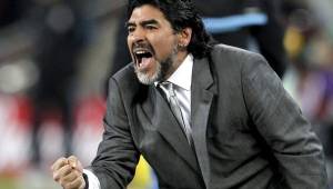 Maradona en su etapa como seleccionador de Argentina para el Mundial de Sudáfrica 2010.