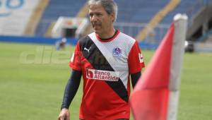 El técnico Carlos Restrepo dice que espera de su equipo la recuperación que vio ante UPNFM. Foto DIEZ