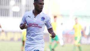 Alex López confirmó este jueves que se marcharía a Alajuelense de Costa Rica, pero instantes después explicó lo que le informó el equipo. Foto DIEZ