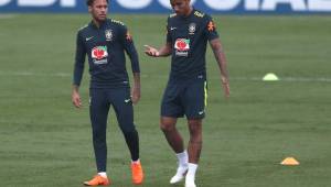 Neymar estaba fuera de las canchas desde febrero cuando se lesionó con el PSG.