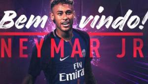 Neymar fue anunciado como el nuevo jugador del PSG por redes sociales.