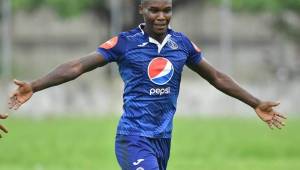 Rubilio Castillo confirmó que espera concretar en los próximos días una oferta para jugar en Primera División de Europa. Foto DIEZ