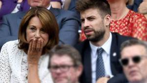 Gerard Piqué y la madre de la Duquesa de Cambridge sorprendieron el miércoles en Wimbledon.