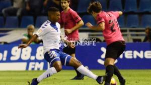 Bryan Acosta tuvo una buena actuación este día con el Tenerife. Foto cortesía.