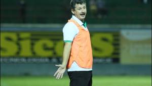 El entrenador del Juticalpa, Mauro Reyes, dice que no sería sorpresa si eliminan al Real España este jueves en San Pedro Sula. Foto Juan Salgado