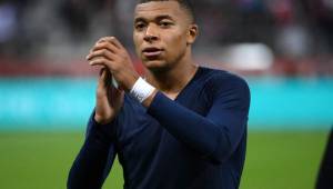 Mbappé no tendría contemplado extender su contrato con el PSG y buscaría un acuerdo con el Real Madrid en enero.