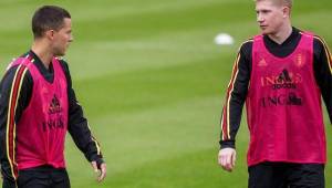 Hazard y De Bruyne en el entrenamiento de la selección de Bélgica.