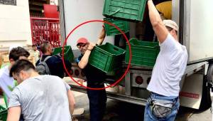 Ante la emergencia que vive la Ciudad de México, el técnico del Cruz Azul, Paco Jémez, no se quedó de brazos cruzados y salió a brindar ayuda.