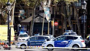La Policía de España ha acordanado este sector en Las Ramblas donde se ha dado el atentado.