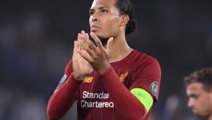 Van Dijk es señalado como el mejor defensor del fútbol inglés y superó una terrible enfermedad.