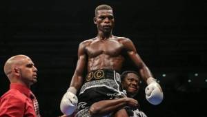 Richard Commey solo ha perdido dos peleas como profesional del boxeo y ahora va contra el joven Teófimo López.