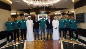 Con esta imagen, Al Sadd anunció la renovación de su entrenador, Xavi Hernández para la temporada 2020-21.