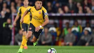 Alexis Sánchez fuera a su cuarto equipo en Europa, antes estuvo en el Udinese, FC Barcelona y Arsenal.