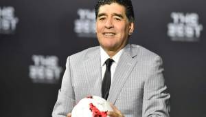 A criterio de Maradona, los jugadores del Barcelona y sobre todo, Messi si pudieron haber viajado a Suiza para la gala de The Best.
