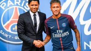 PSG le pagó al Barcelona 222 millones de euros por Neymar y el presidente del club parisino espera que dentro de dos años su valor sea el doble. Foto AFP