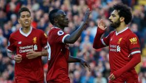 Salah lidera una vez más al Liverpool en Inglaterra. Tres puntos valiosos.