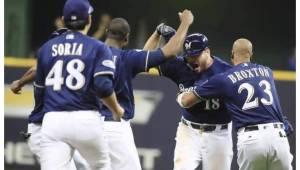 Con la barrida, su undécima victoria consecutiva, los Cerveceros esperan el próximo viernes por el ganador de la otra Ssrie divisional entre Dodgers de Los Angeles.