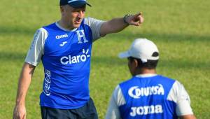 El entrenador de la Selección de Honduras, Fabián Coito, está contento por el funcionamiento que ha tenido el cuadro nacional. Foto DIEZ