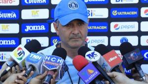 El entrenador del Motagua, Diego Vázquez, atendió a los medios en el estadio Nacional donde entrenaron este jueves. Fotos Ronal Aceituno