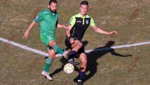 Alfredo Mejía fue titular en el empate del visita del Levadiakos contra Apollon Larissa.