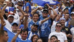 El juego Honduras vs. Panamá de la segunda fecha del Grupo D de Copa Oro 2021 se jugará a estadio lleno. Lo que confirmó Concacaf.