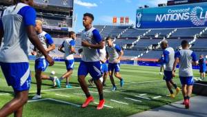 Honduras entrenó por casi una hora en el estadio Empower Field de Denver Colorado, luego lo hizo Estados Unidos y posteriormente México y Costa Rica reconocimiento esta cancha.