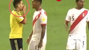 Falcao conversando en secreto Renato Tapia en el Colombia-Perú.